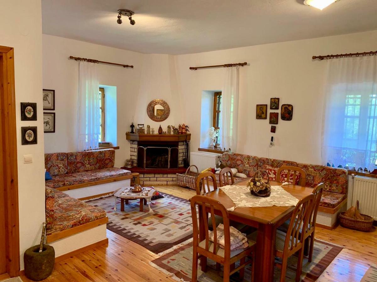 Πέτρινο Παραδοσιακό Σπίτι "Χιονάτη" Villa Nymfaio Luaran gambar